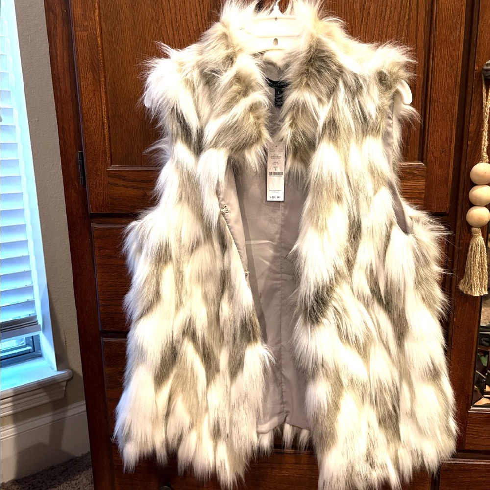 White House Black Market faux fur vest